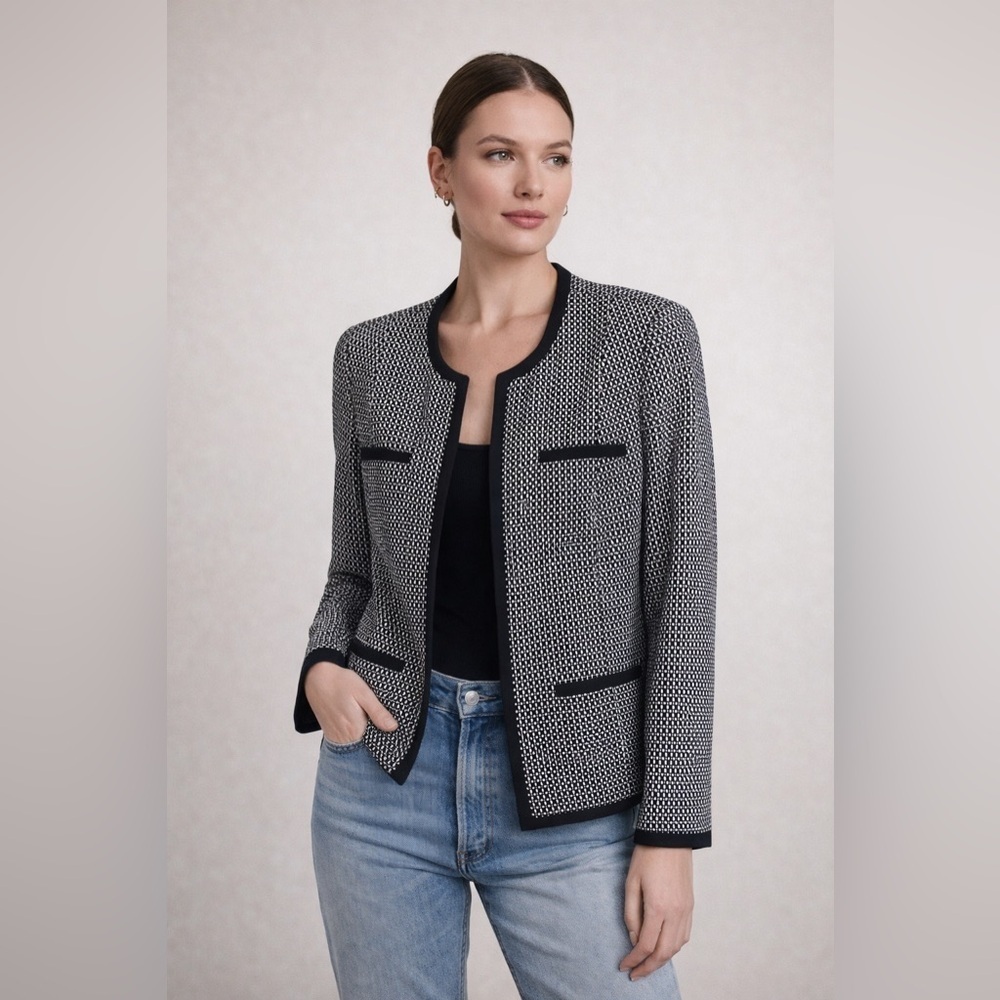 Talbots Petite Black White Textured Blazer Jacket Size 10P Classic Workwear